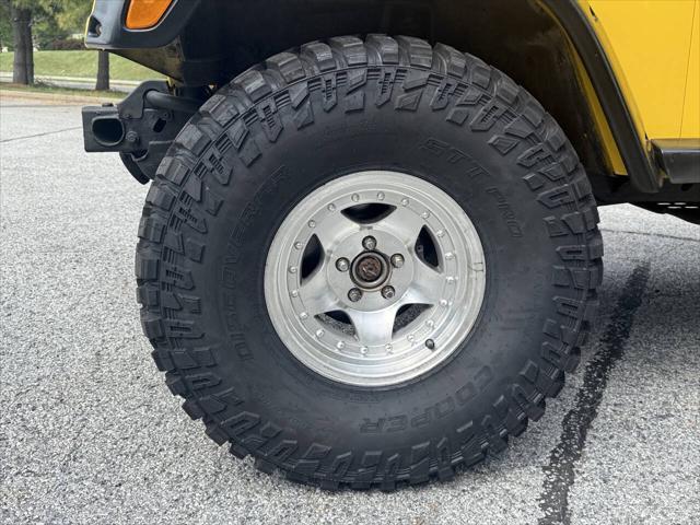 used 2000 Jeep Wrangler car, priced at $13,500