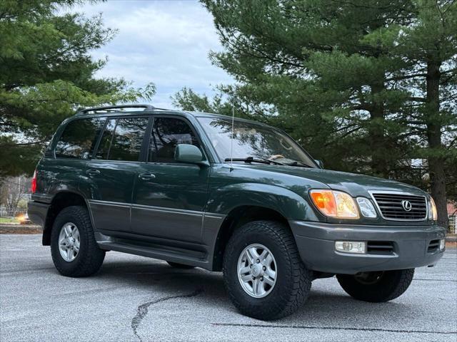 used 2000 Lexus LX 470 car