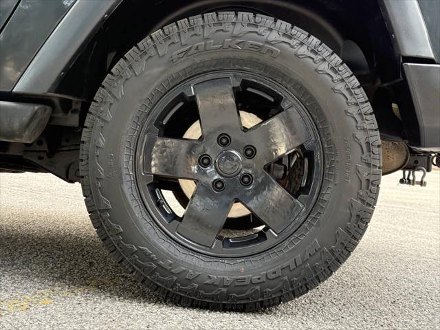 used 2007 Jeep Wrangler car, priced at $13,500