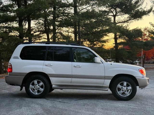 used 2004 Toyota Land Cruiser car