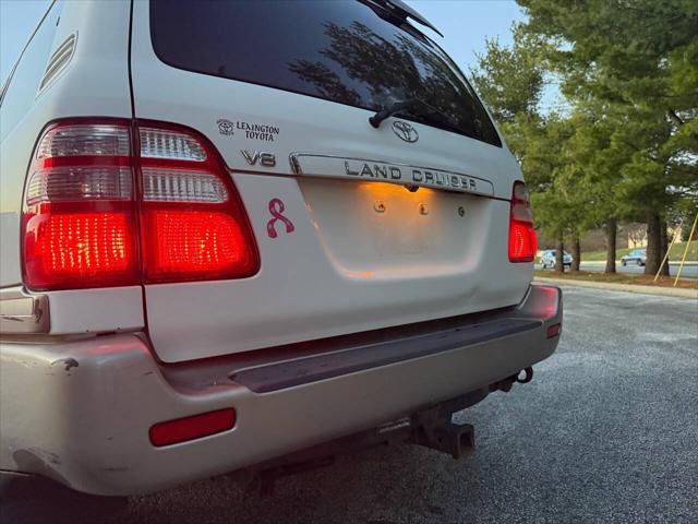 used 2004 Toyota Land Cruiser car