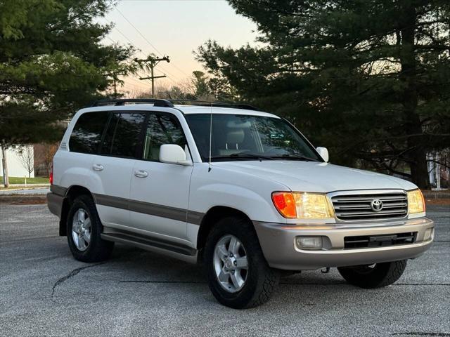 used 2004 Toyota Land Cruiser car