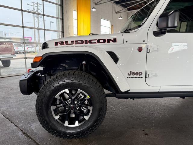 new 2025 Jeep Gladiator car, priced at $58,778