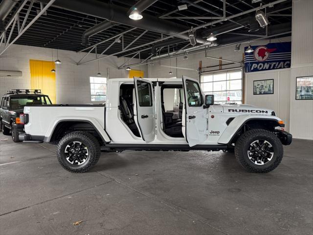 new 2025 Jeep Gladiator car, priced at $58,778