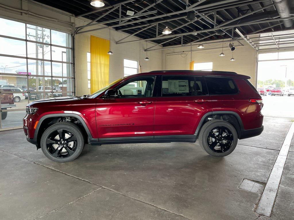 new 2024 Jeep Grand Cherokee L car, priced at $39,887