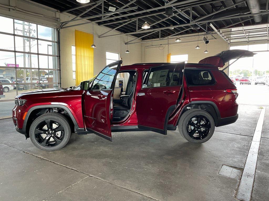 new 2024 Jeep Grand Cherokee L car, priced at $39,887