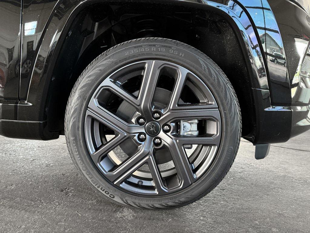 new 2025 Jeep Compass car, priced at $34,888
