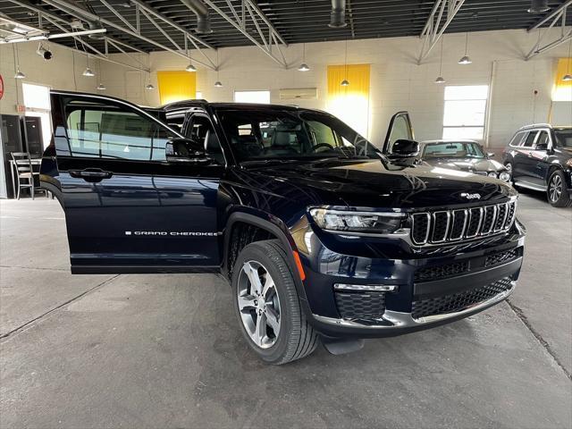 new 2024 Jeep Grand Cherokee L car, priced at $42,778