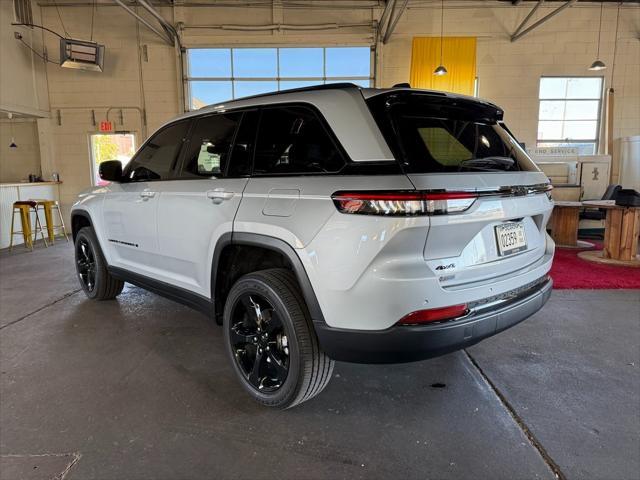 used 2023 Jeep Grand Cherokee car, priced at $35,985