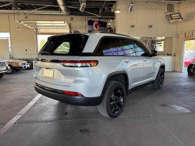 used 2023 Jeep Grand Cherokee car, priced at $35,985