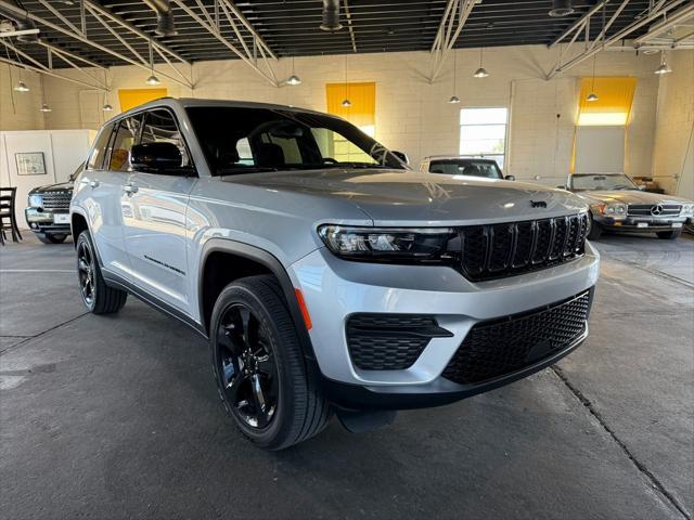 used 2023 Jeep Grand Cherokee car, priced at $35,985