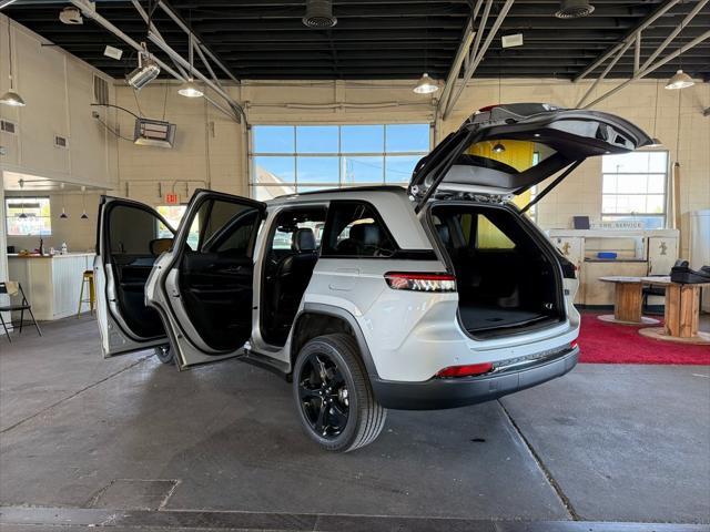 used 2023 Jeep Grand Cherokee car, priced at $35,985