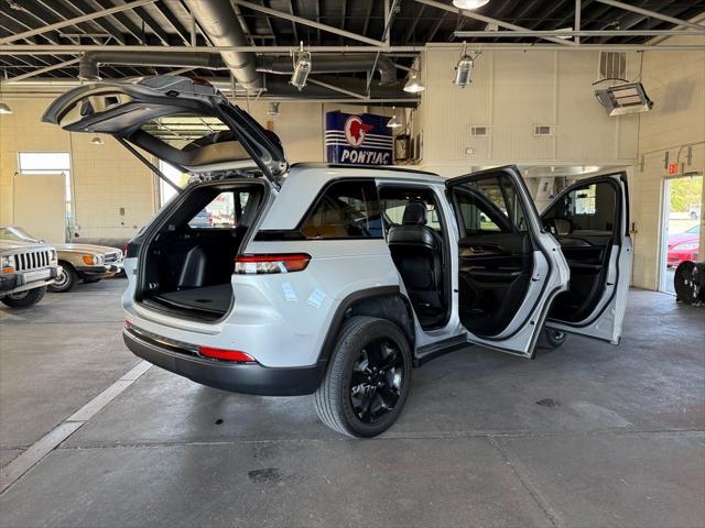 used 2023 Jeep Grand Cherokee car, priced at $35,985