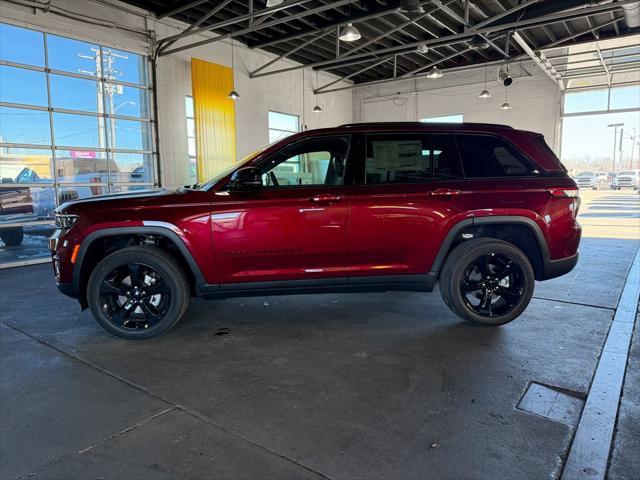 new 2025 Jeep Grand Cherokee car, priced at $40,338