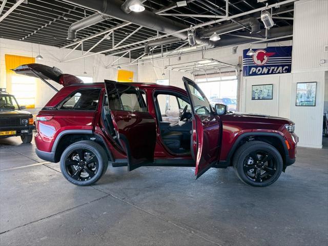 new 2025 Jeep Grand Cherokee car, priced at $40,338