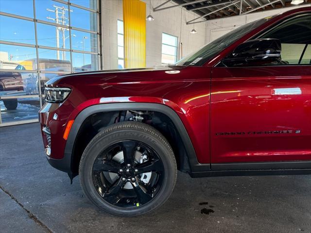 new 2025 Jeep Grand Cherokee car, priced at $40,338