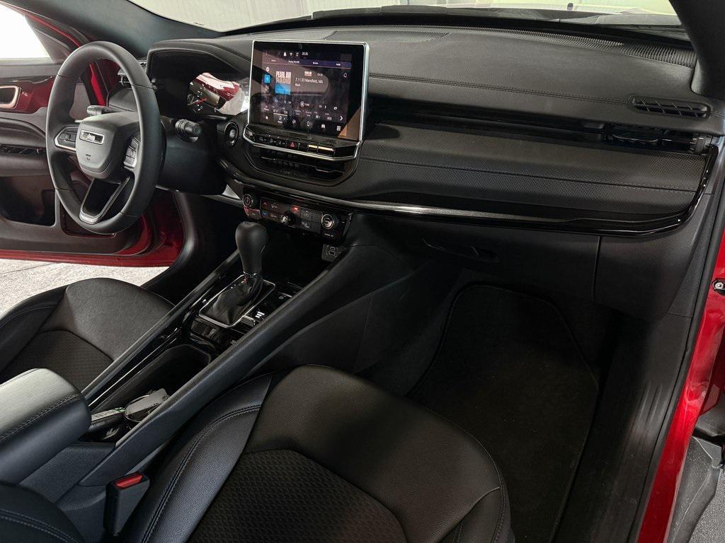 new 2025 Jeep Compass car, priced at $26,685