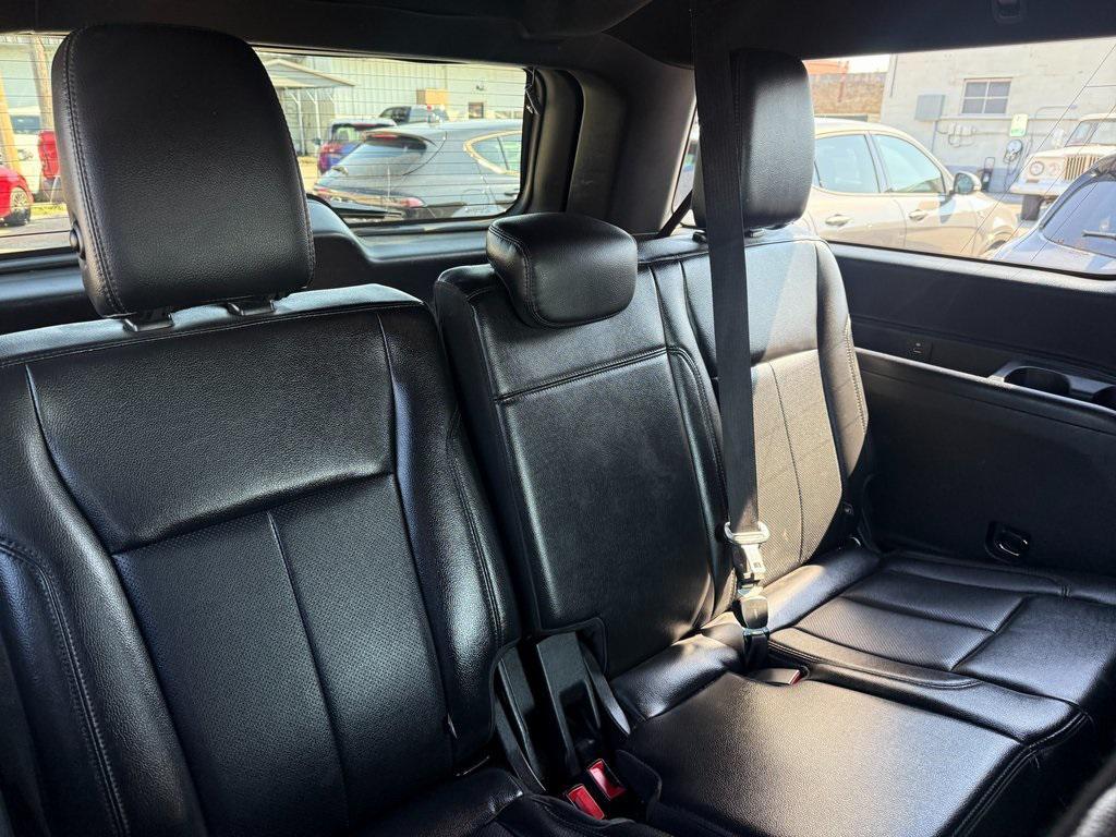 used 2020 Ford Expedition Max car, priced at $26,900