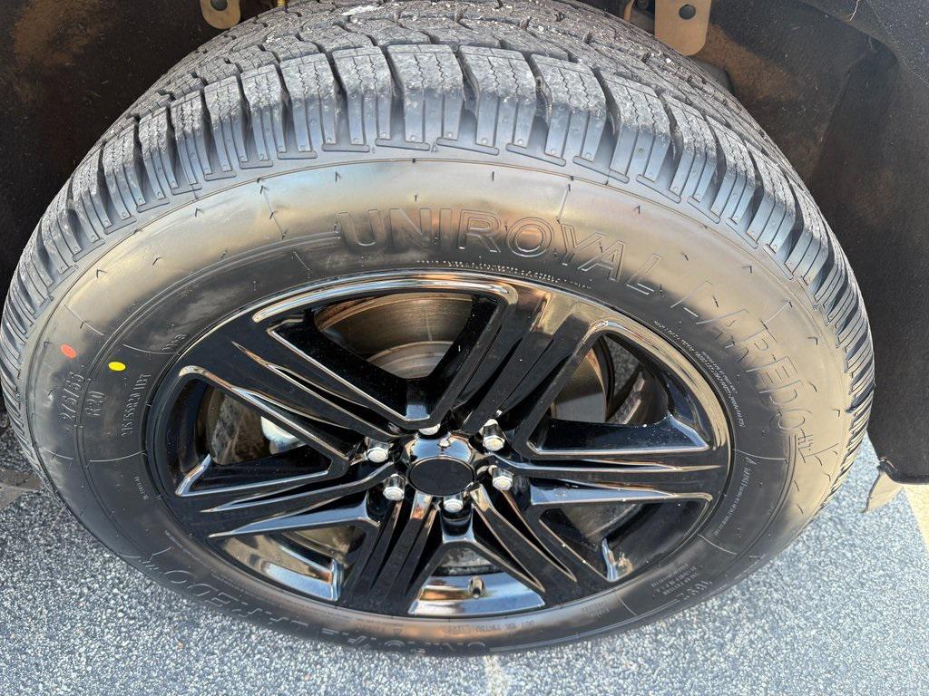used 2020 Ford Expedition Max car, priced at $26,900