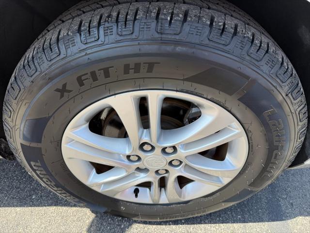 used 2018 Buick Enclave car, priced at $15,900