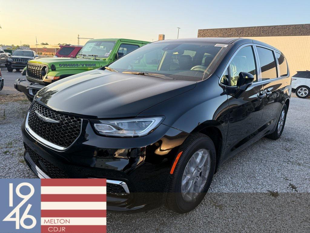 new 2026 Chrysler Pacifica car, priced at $42,998