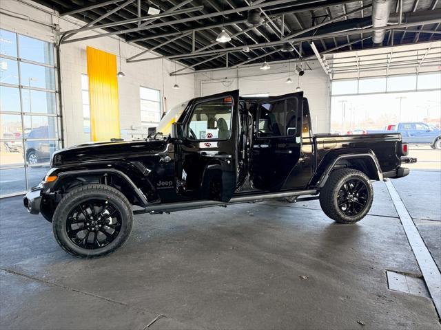 new 2025 Jeep Gladiator car, priced at $39,667