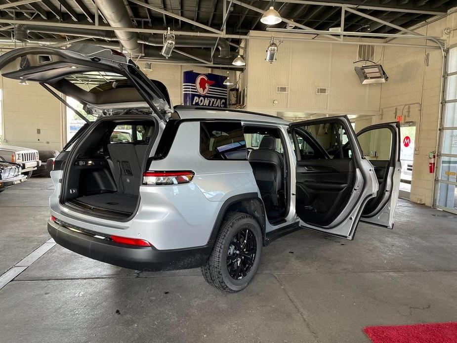 new 2024 Jeep Grand Cherokee L car, priced at $41,778