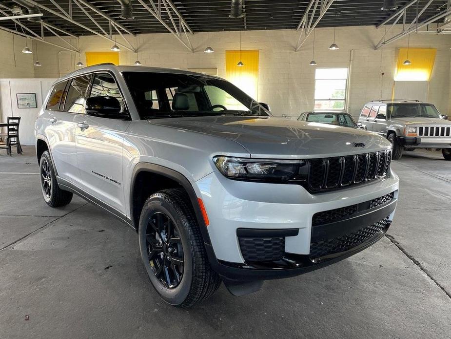 new 2024 Jeep Grand Cherokee L car, priced at $41,778