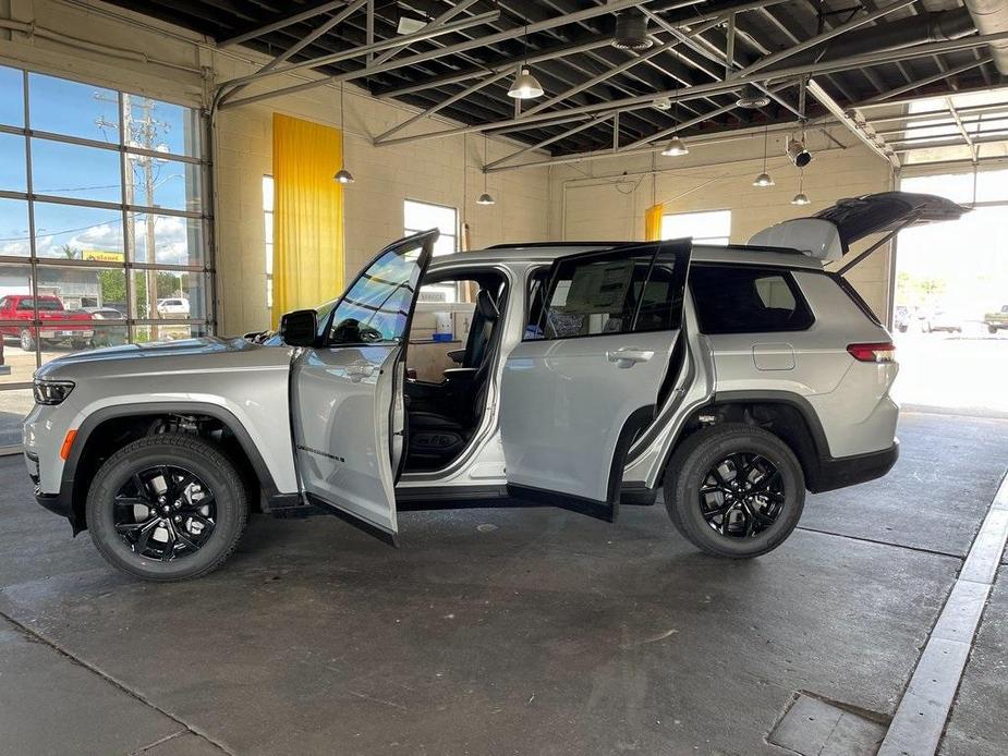 new 2024 Jeep Grand Cherokee L car, priced at $41,778