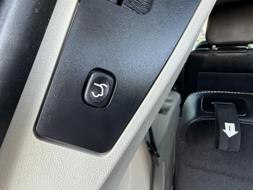 used 2019 Dodge Grand Caravan car, priced at $13,600