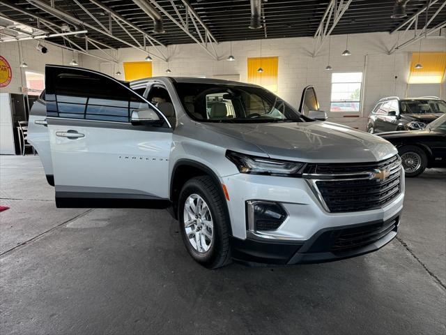 used 2022 Chevrolet Traverse car, priced at $19,995