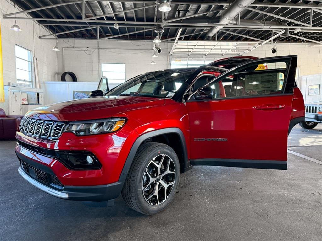 new 2025 Jeep Compass car, priced at $31,778