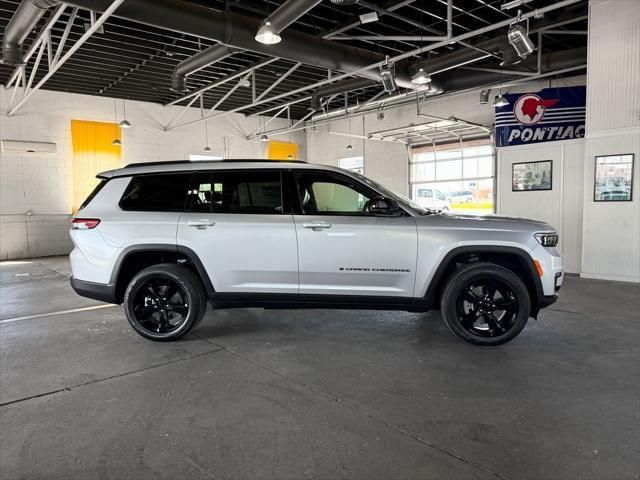 new 2025 Jeep Grand Cherokee L car, priced at $45,431