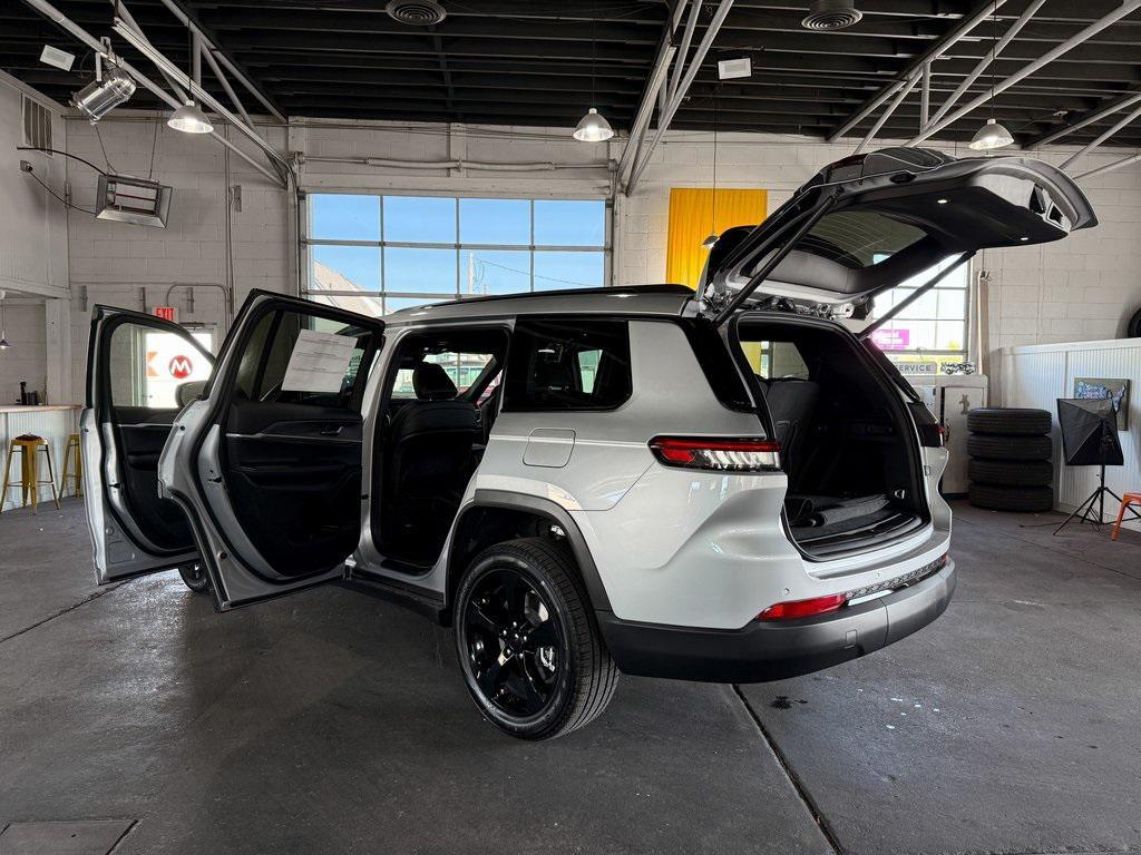 new 2025 Jeep Grand Cherokee L car, priced at $44,488