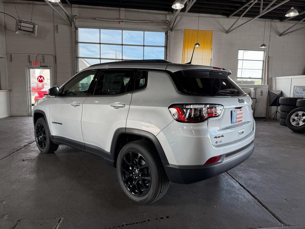 new 2025 Jeep Compass car, priced at $28,777