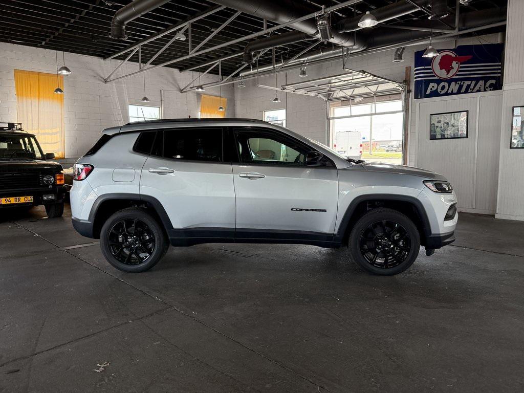 new 2025 Jeep Compass car, priced at $28,777