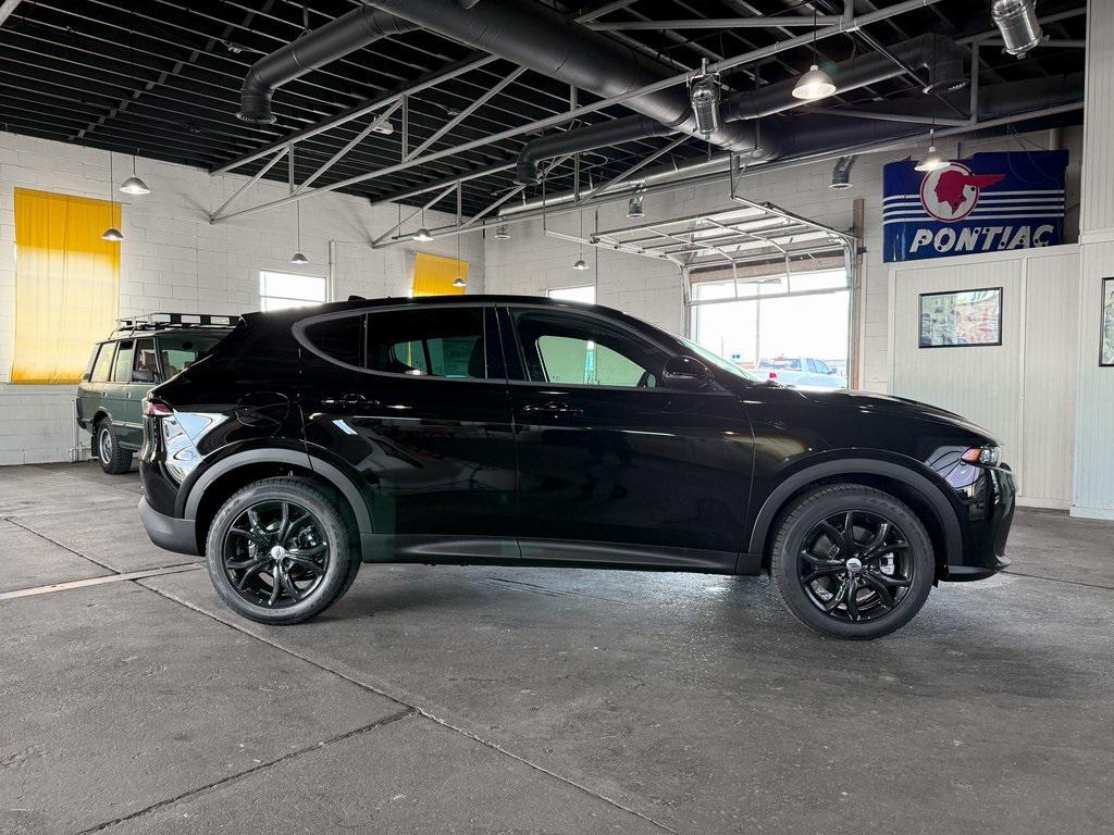 new 2025 Dodge Hornet car, priced at $27,887