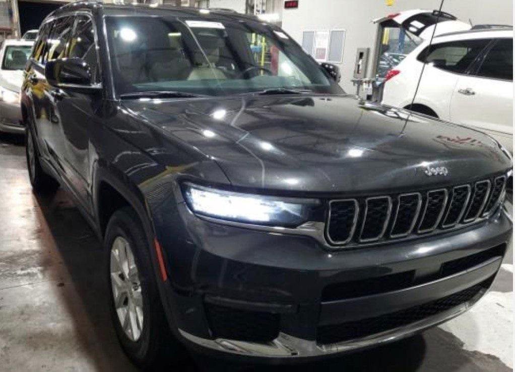 used 2023 Jeep Grand Cherokee L car, priced at $25,946