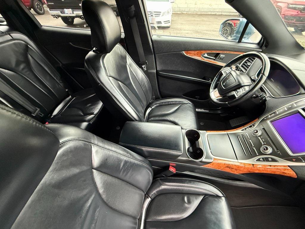 used 2019 Lincoln Nautilus car, priced at $17,446