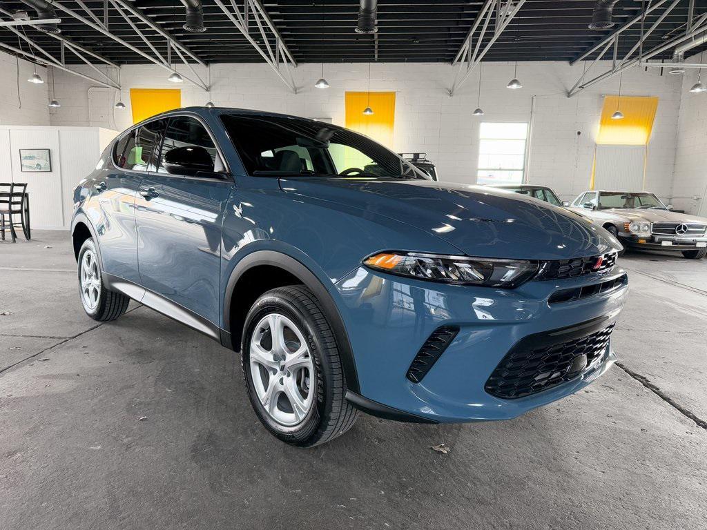 new 2025 Dodge Hornet car, priced at $26,998