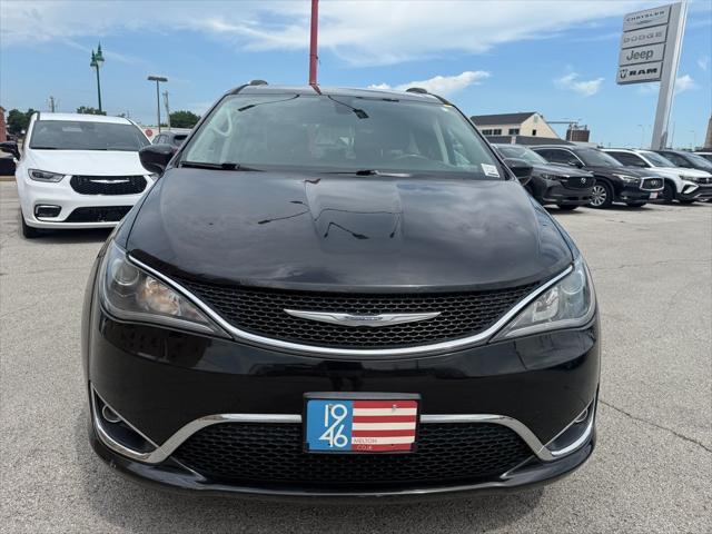 used 2018 Chrysler Pacifica car, priced at $13,200