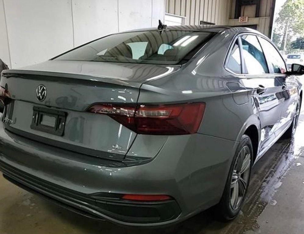 used 2024 Volkswagen Jetta car, priced at $20,646