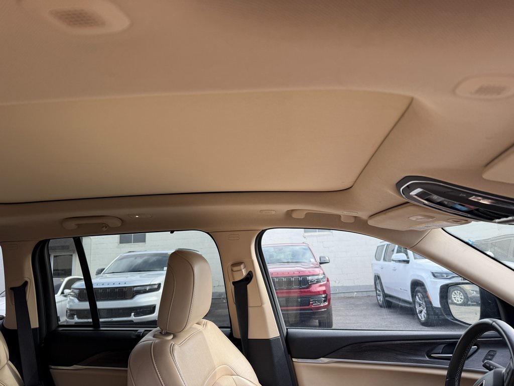 used 2022 Jeep Grand Cherokee car, priced at $22,500
