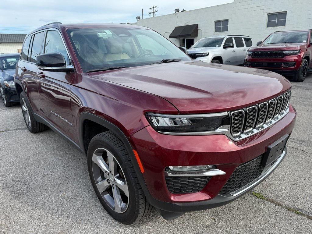 used 2022 Jeep Grand Cherokee car, priced at $22,500