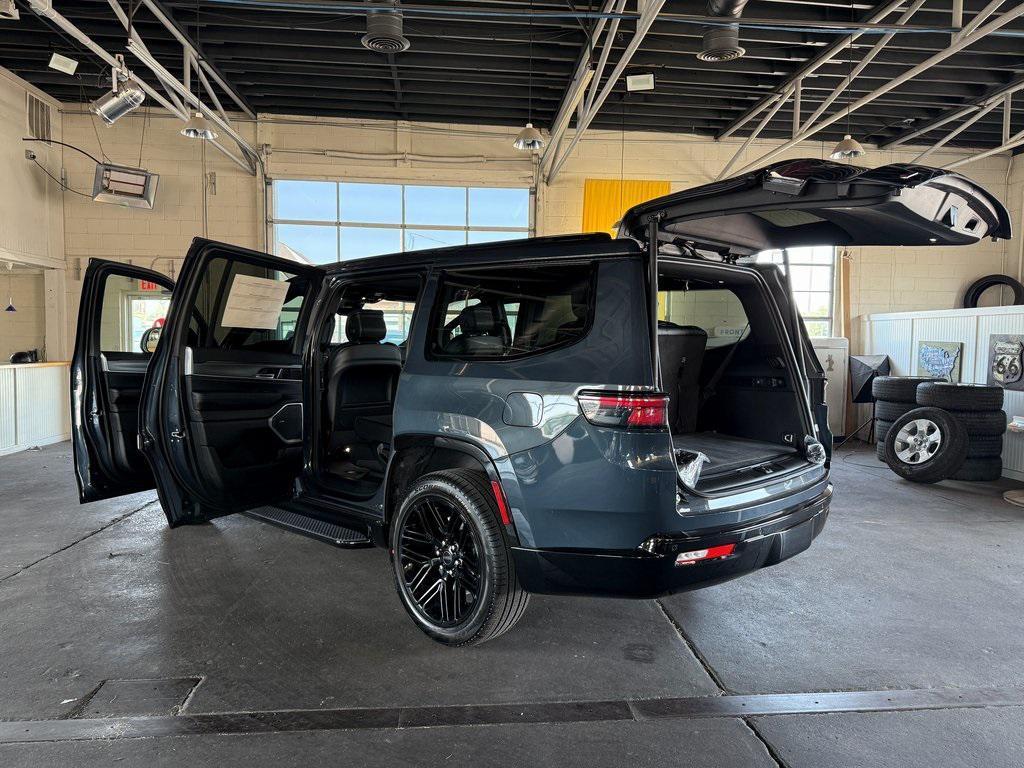 new 2025 Jeep Wagoneer car, priced at $69,998