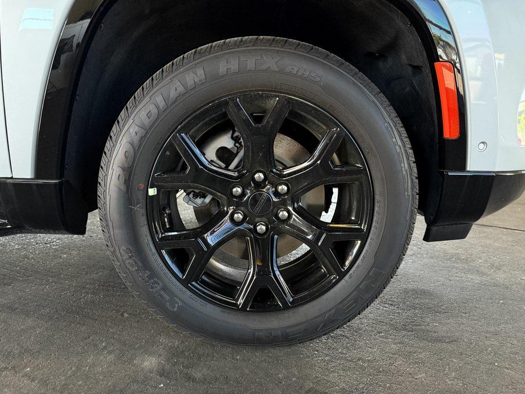 new 2025 Jeep Wagoneer car, priced at $67,998