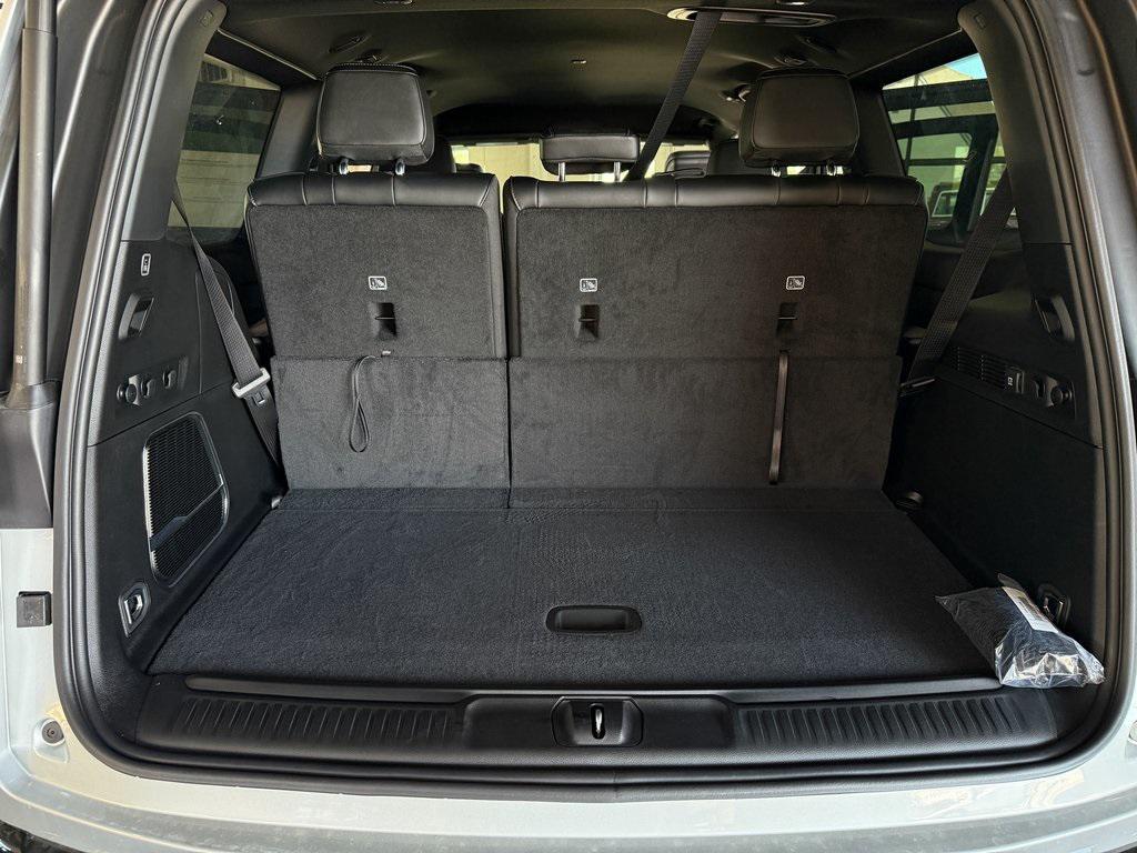 new 2025 Jeep Wagoneer car, priced at $67,998