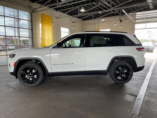 new 2024 Jeep Grand Cherokee car, priced at $38,877