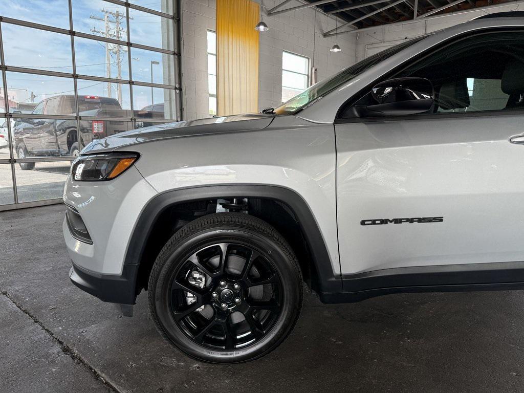 new 2025 Jeep Compass car, priced at $29,887