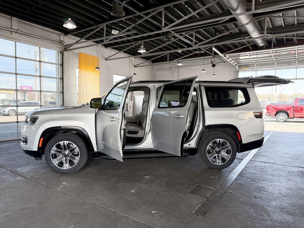 used 2023 Jeep Wagoneer car, priced at $44,746
